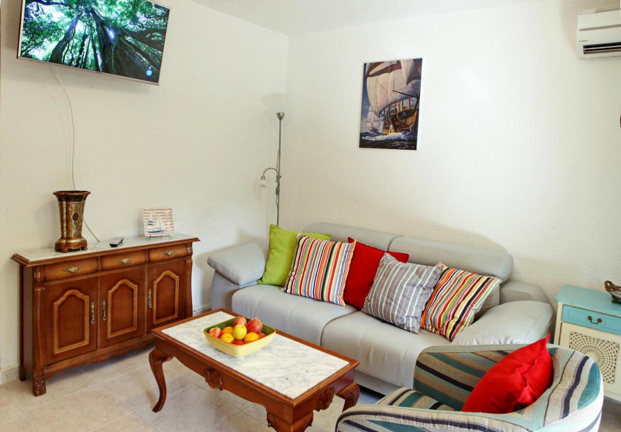 Adosado Calist Apartment Дения Екстериор снимка