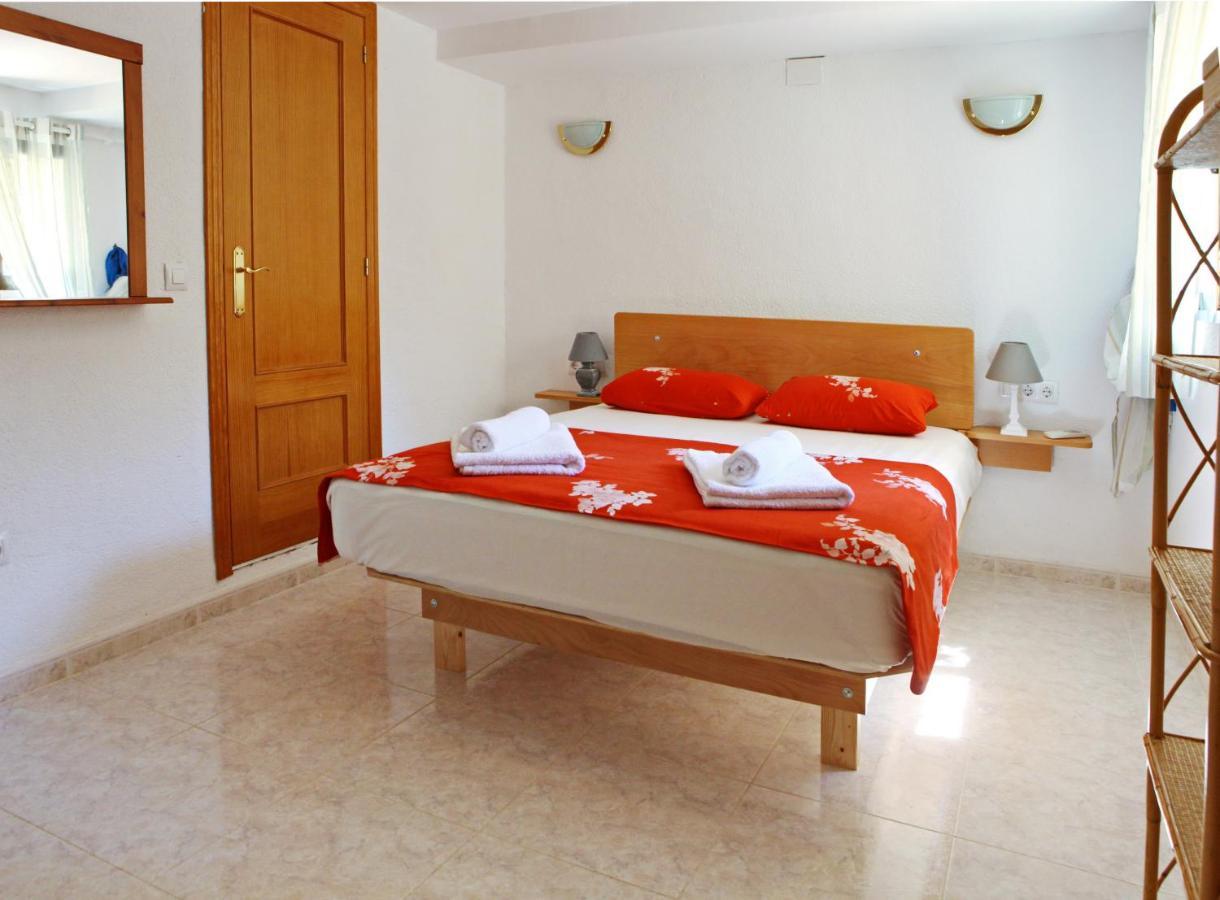Adosado Calist Apartment Дения Екстериор снимка