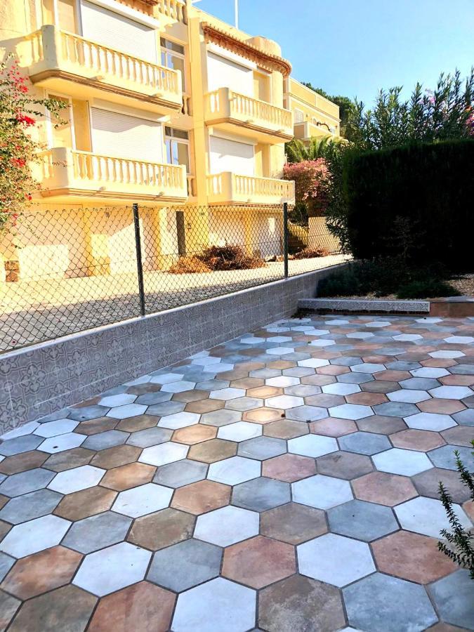 Adosado Calist Apartment Дения Екстериор снимка