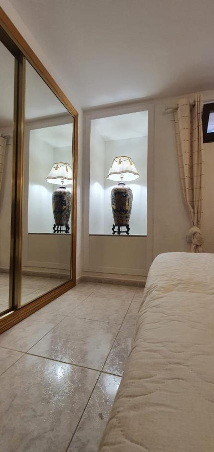 Adosado Calist Apartment Дения Екстериор снимка
